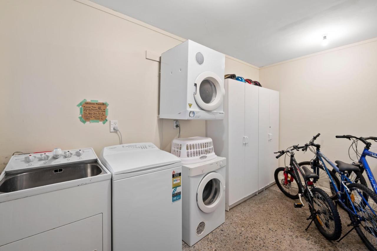Taupo Escape - Rainbow Point Holiday Home Ngoại thất bức ảnh