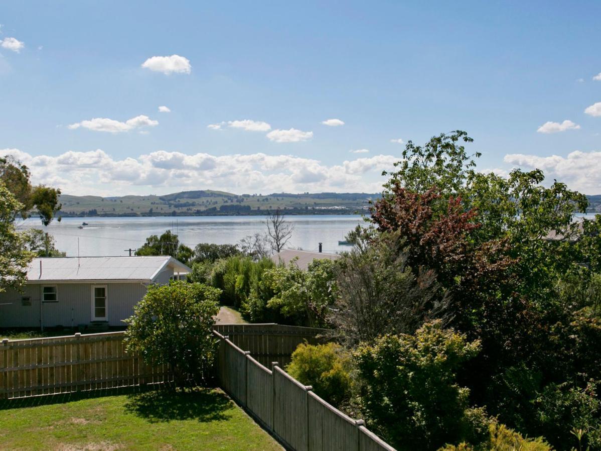 Taupo Escape - Rainbow Point Holiday Home Ngoại thất bức ảnh
